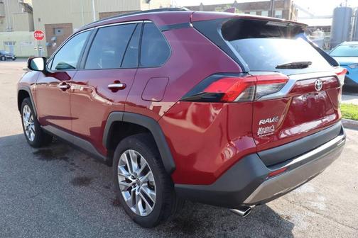 2022 Toyota RAV4 Limited