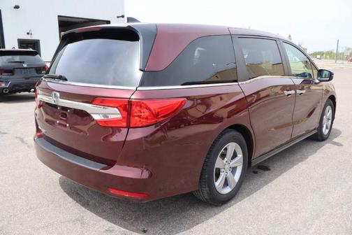 Maroon 2018 Honda Odyssey EX-L