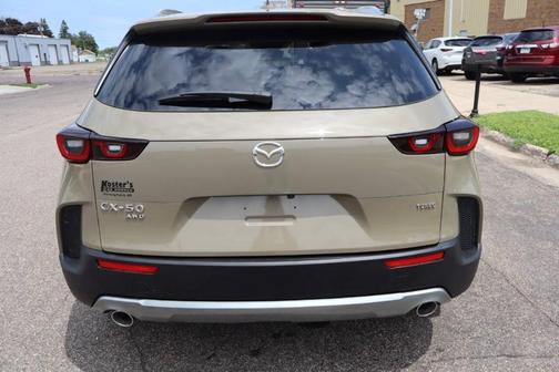 2025 Mazda CX-50 MR
