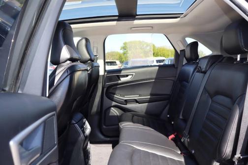 Gray 2021 Ford Edge SEL