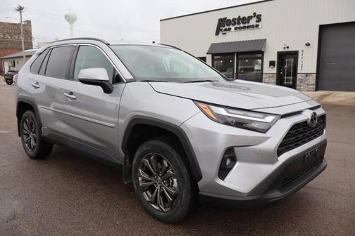 2025 Toyota RAV4 Hybrid XLE Premium