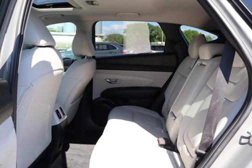 Gray 2025 Hyundai TUCSON SEL Convenience