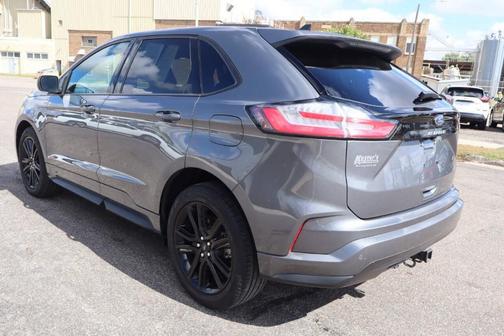 2022 Ford Edge ST Line