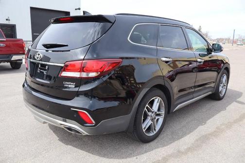 2017 Hyundai SANTA FE Limited Ultimate