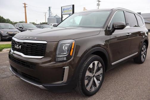 2022 Kia Telluride S