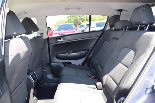 Blue 2022 Kia Sportage LX