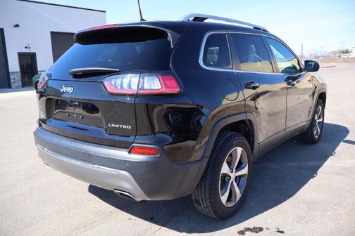Black 2020 Jeep Cherokee Limited