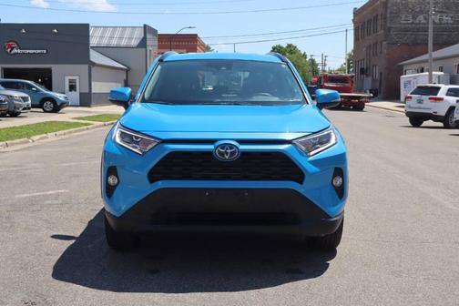 2020 Toyota RAV4 Hybrid XLE