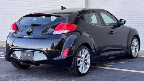 2013 Hyundai Veloster Base