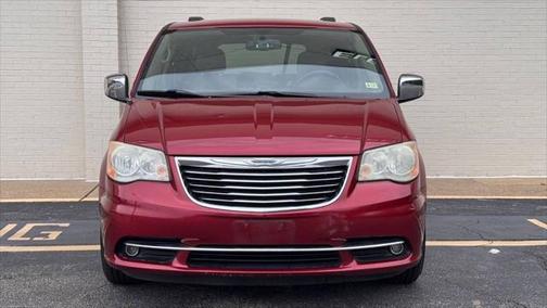 2012 Chrysler Town & Country Touring-L