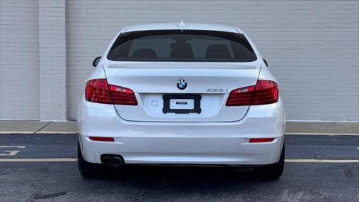 2015 BMW 528 528i 4dr Sedan