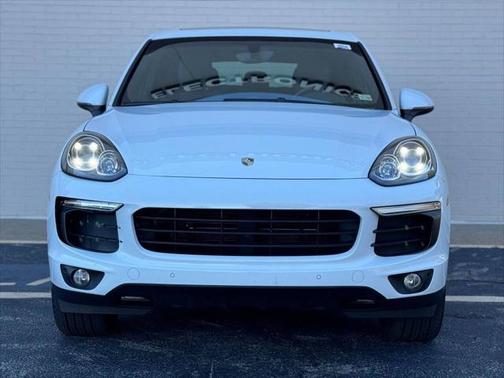 2016 Porsche Cayenne S