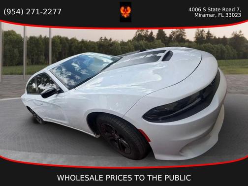 White Knuckle Clearcoat 2023 Dodge Charger SXT