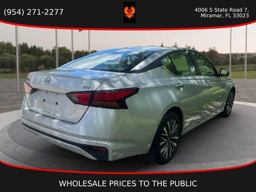 Brilliant Silver Metallic 2023 Nissan Altima 2.5 SV