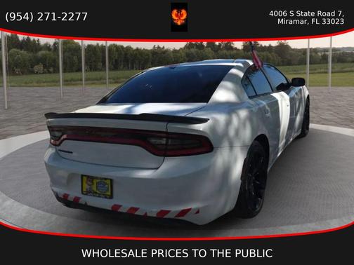 Bright White Clearcoat 2016 Dodge Charger SE