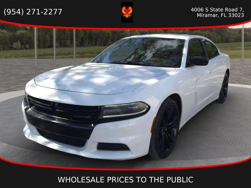 Bright White Clearcoat 2016 Dodge Charger SE