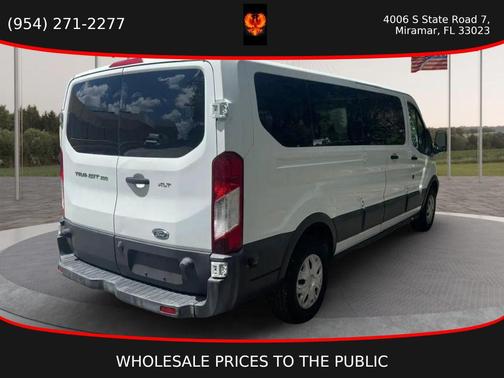 Oxford White 2017 Ford Transit-350 XLT