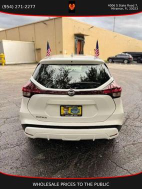 2023 Nissan Kicks S