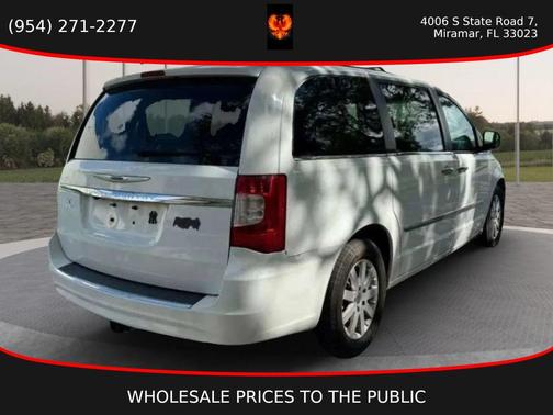 2014 Chrysler Town & Country Touring