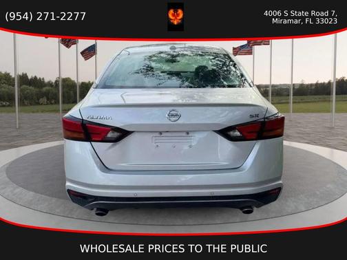 2020 Nissan Altima SR FWD