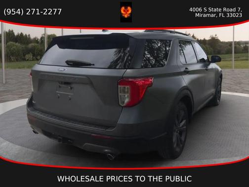 Carbonized Gray Metallic 2022 Ford Explorer XLT