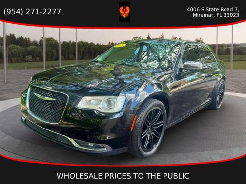 Gloss Black 2017 Chrysler 300C Base