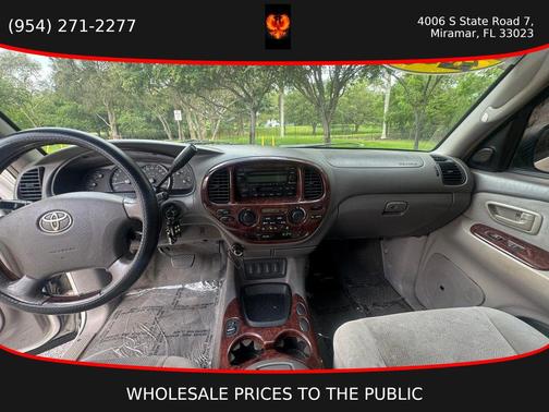 Natural White 2005 Toyota Sequoia SR5