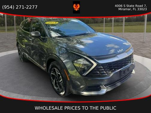 Gravity Gray 2023 Kia Sportage LX