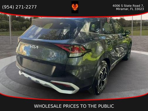 Gravity Gray 2023 Kia Sportage LX