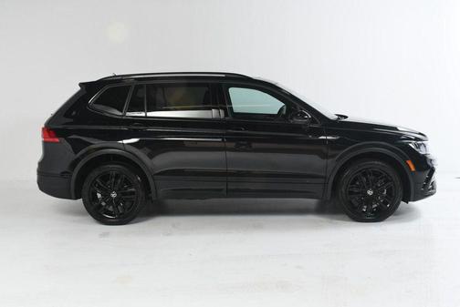 2022 Volkswagen Tiguan 2.0T SE R-Line Black 4MOTION