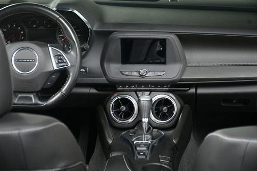 2023 Chevrolet Camaro 2dr Convertible LT1