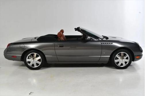 2003 Ford Thunderbird