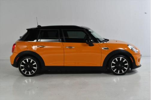 2015 MINI Hardtop Cooper
