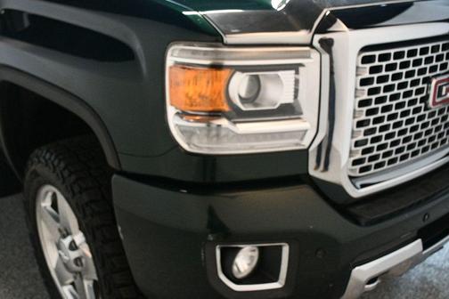 2015 GMC Sierra 2500 Denali