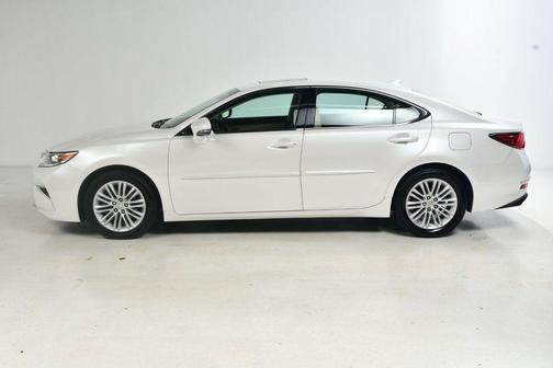 2017 Lexus ES 350 Base