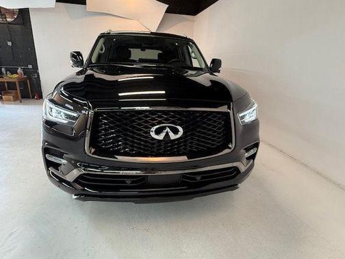 2024 INFINITI QX80 PREMIUM SELECT AWD