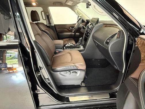 2024 INFINITI QX80 PREMIUM SELECT AWD