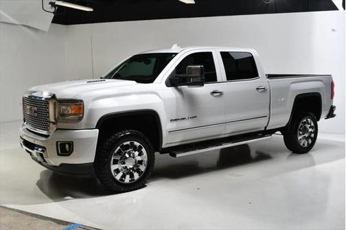 2015 GMC Sierra 2500 Denali