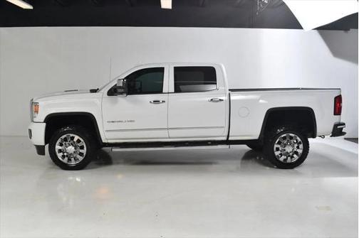 2015 GMC Sierra 2500 Denali
