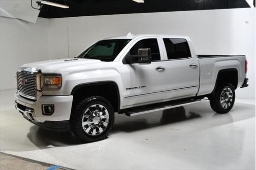 2015 GMC Sierra 2500 Denali