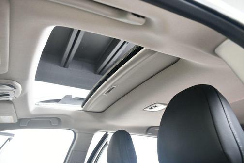 2023 Subaru Outback Touring