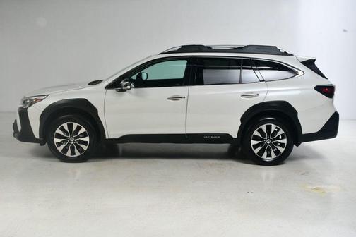 2023 Subaru Outback Touring