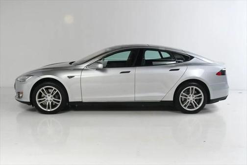 2013 Tesla Model S 4dr Sedan