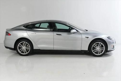 2013 Tesla Model S 4dr Sedan