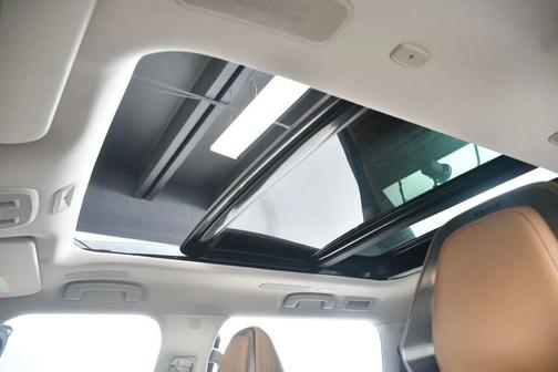 2025 INFINITI QX80 SENSORY AWD