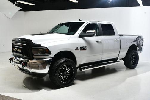 2018 RAM 2500 SLT 4x4 Crew Cab 6'4' Box