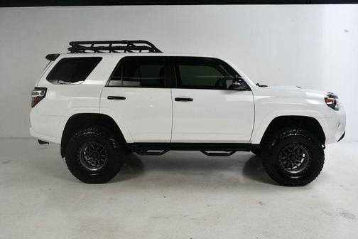 2020 Toyota 4Runner Venture 4WD