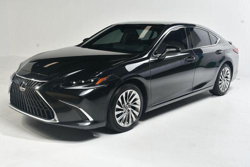 2022 Lexus ES 350 Ultra Luxury