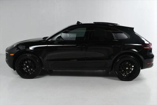 2018 Porsche Macan Base
