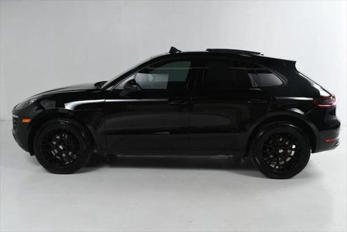 2018 Porsche Macan Base